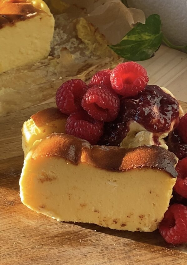 Easy creamy Loaf pan Cheesecake!