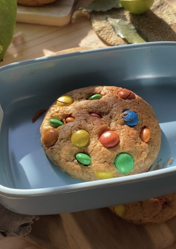 Easy and delicious M&M’s chocolate cookies with Nutella