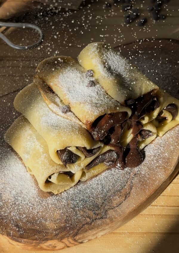 Chocolate crepe rolls