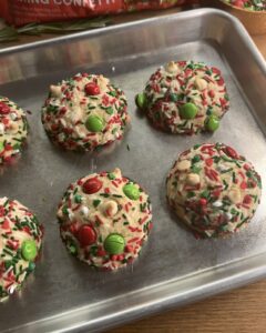 The Best Festive Holiday Cookies to Bake This Season!