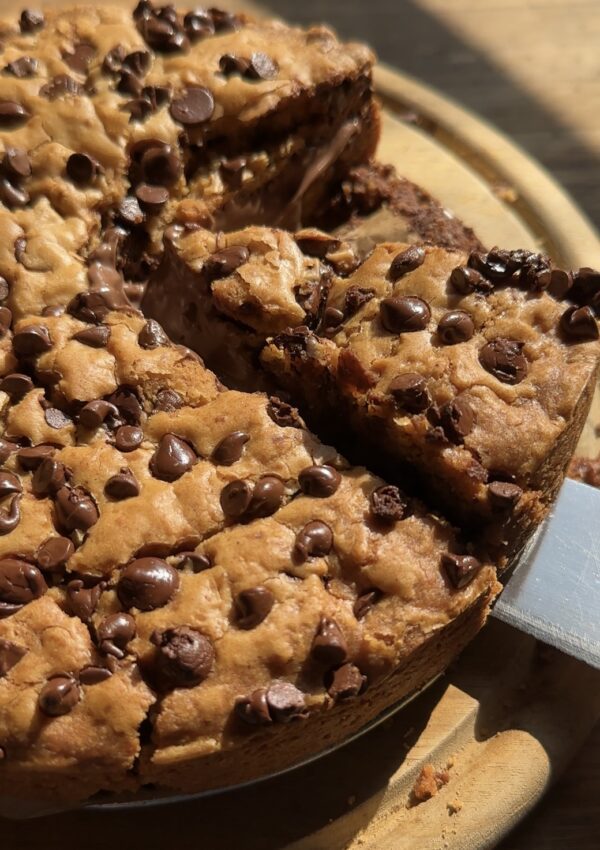 The Most Gooey Nutella Stuffed Cookie Pie You’ll Ever Make