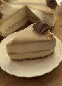 No bake kinder bueno cheesecake – creamy and easy